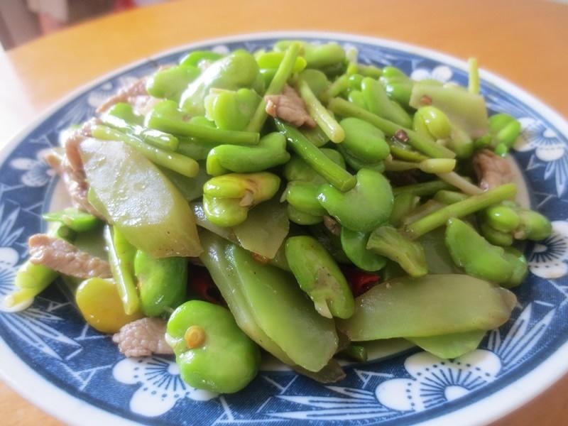 如何炒青蛙肉 0