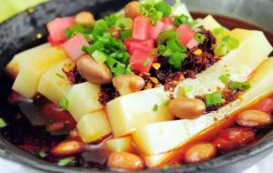 红油米豆腐