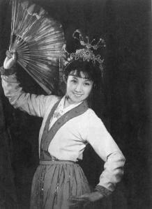 安静芳图册