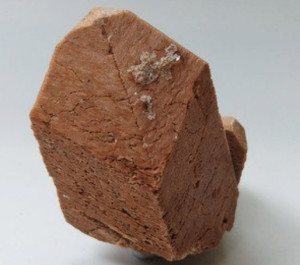 棱柱状晶体惯态完全解理解理kaisi3o8化学式正长石中文