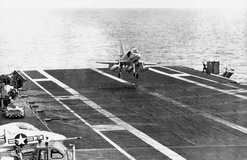 埃塞克斯级航空母舰 搜狗百科