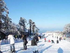 峨眉山滑雪场