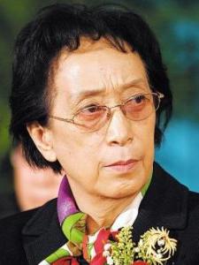 秦小梅