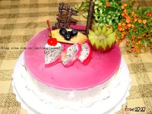 如何装饰蛋糕图片 300