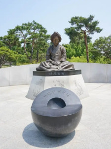 申师任堂