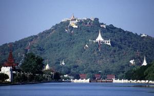 曼德勒山