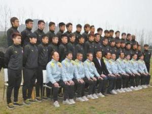 成都天诚足球俱乐部