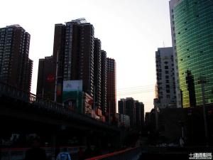 东岳路