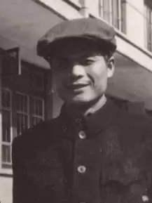 邓世平