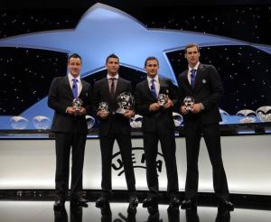 特里获欧冠最佳后卫