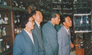 与中国同事在日本学术交流