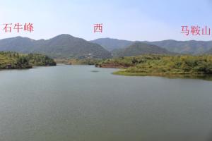 石牛峰东部的白露水库
