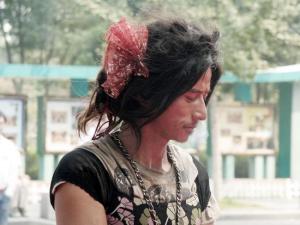 犀利哥流浪时候的女人装