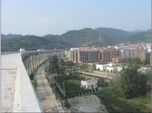 六里坪集镇