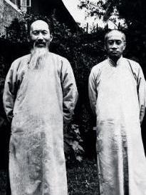 张澜和梁漱溟合影