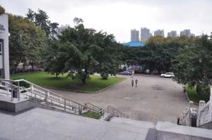 四川大学商学院图册