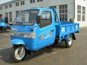 三轮汽车