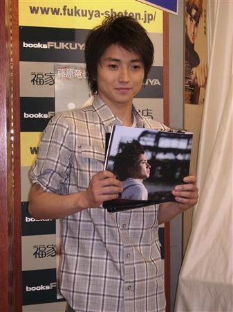 七原秋也 搜狗百科 七原秋也 搜狗百科