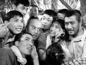 青山红粉