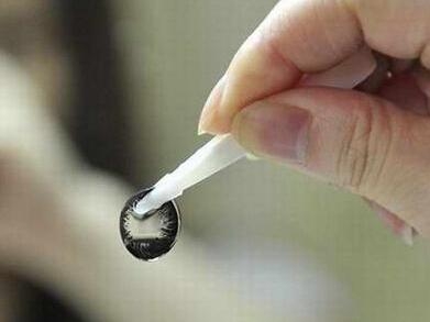 美瞳是标配