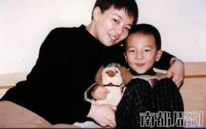 站在两个世界的边缘图册
