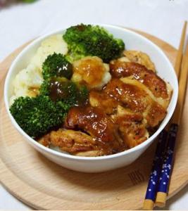 鸡肉饭