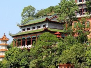 荔浦鹅翎寺