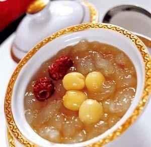 雪蛤冰糖莲子羹