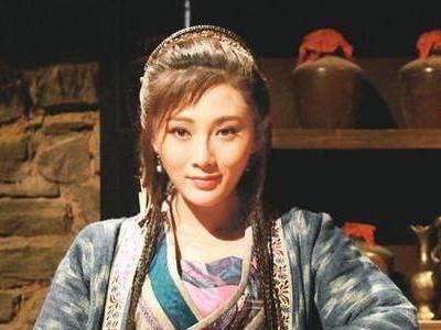 饰演  高曼琳导演  刘礴合作演员关晓彤;马可;张晓龙惊蛰2017-5-2饰演