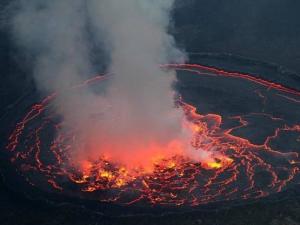 火山震颤