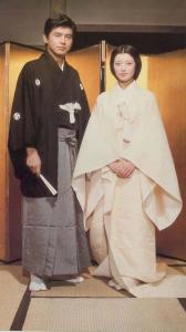 传统婚礼服饰