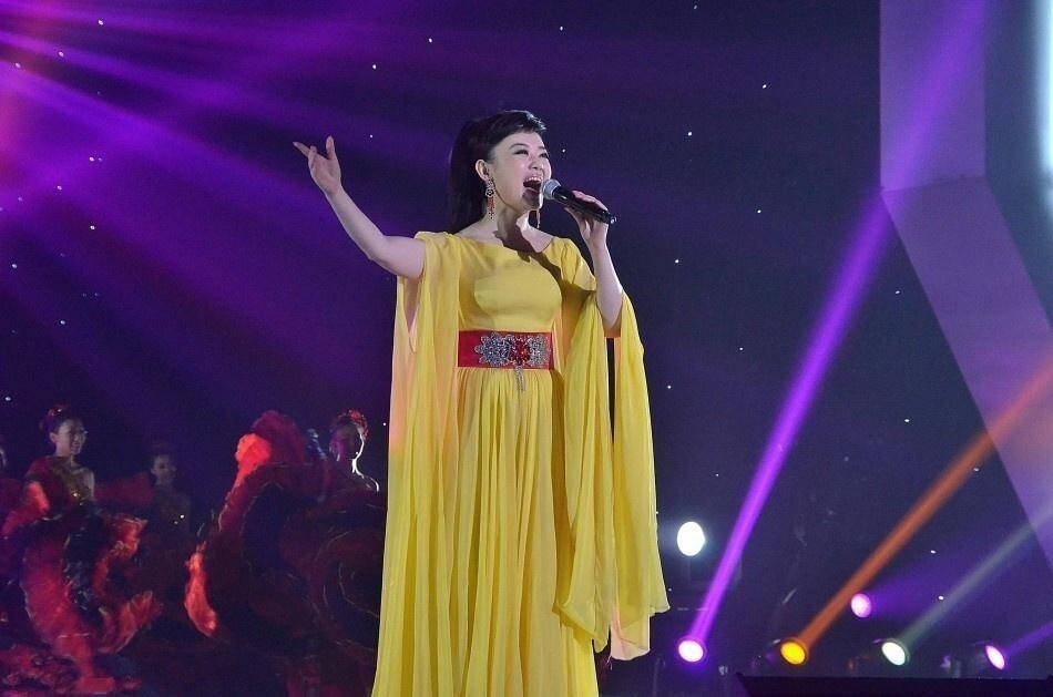 王庆爽(中国内地女歌手)