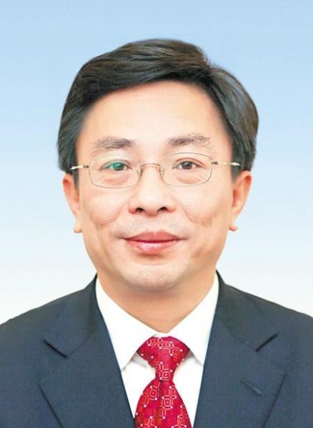 的文科岗位长江学者,2010年1月20日获教育部批准任命为湖南大学副校长