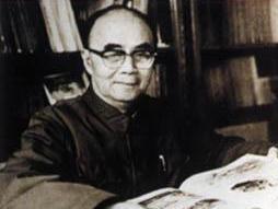 黄汲清