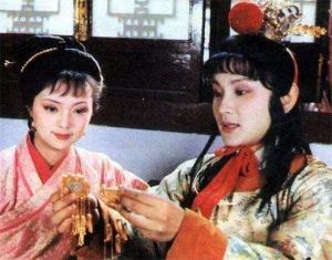 都道是金玉良缘