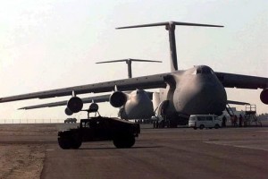 C-5运输机