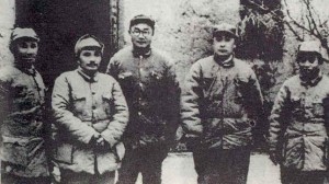 淮海战役前线总指挥委员会委员合影