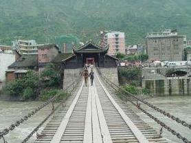 泸定铁