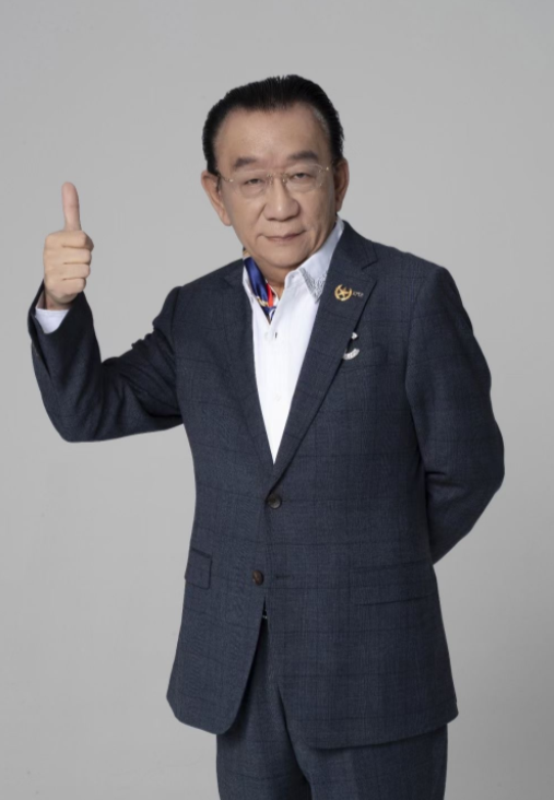 侯耀华(3)侯耀华(1946年12月23日-),出生于北京,中国内地男演员,相声