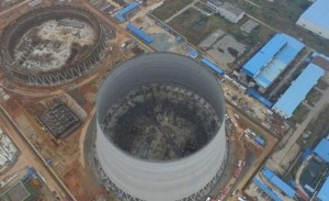 江西省丰城市电厂冷却塔
