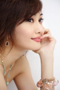 孟广美