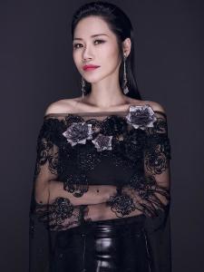 韩托老师官网近照
