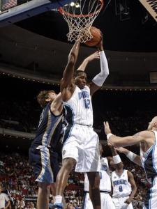 抢篮板球 抢篮板球