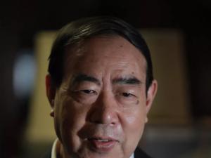 贾平凹