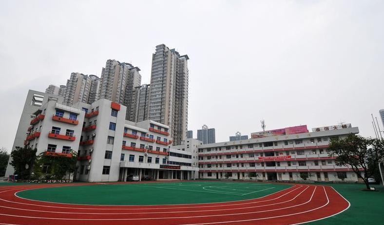 徐州民主路小学