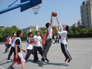 上海市民办新虹桥中学