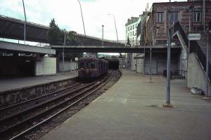 穆里诺线的Pont de Saint Cloud站