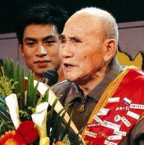 白方礼老人