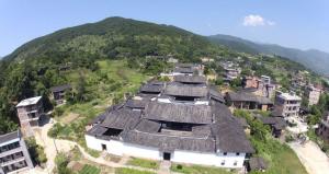 新坡村