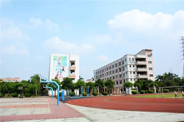 漳港屏山小学图片